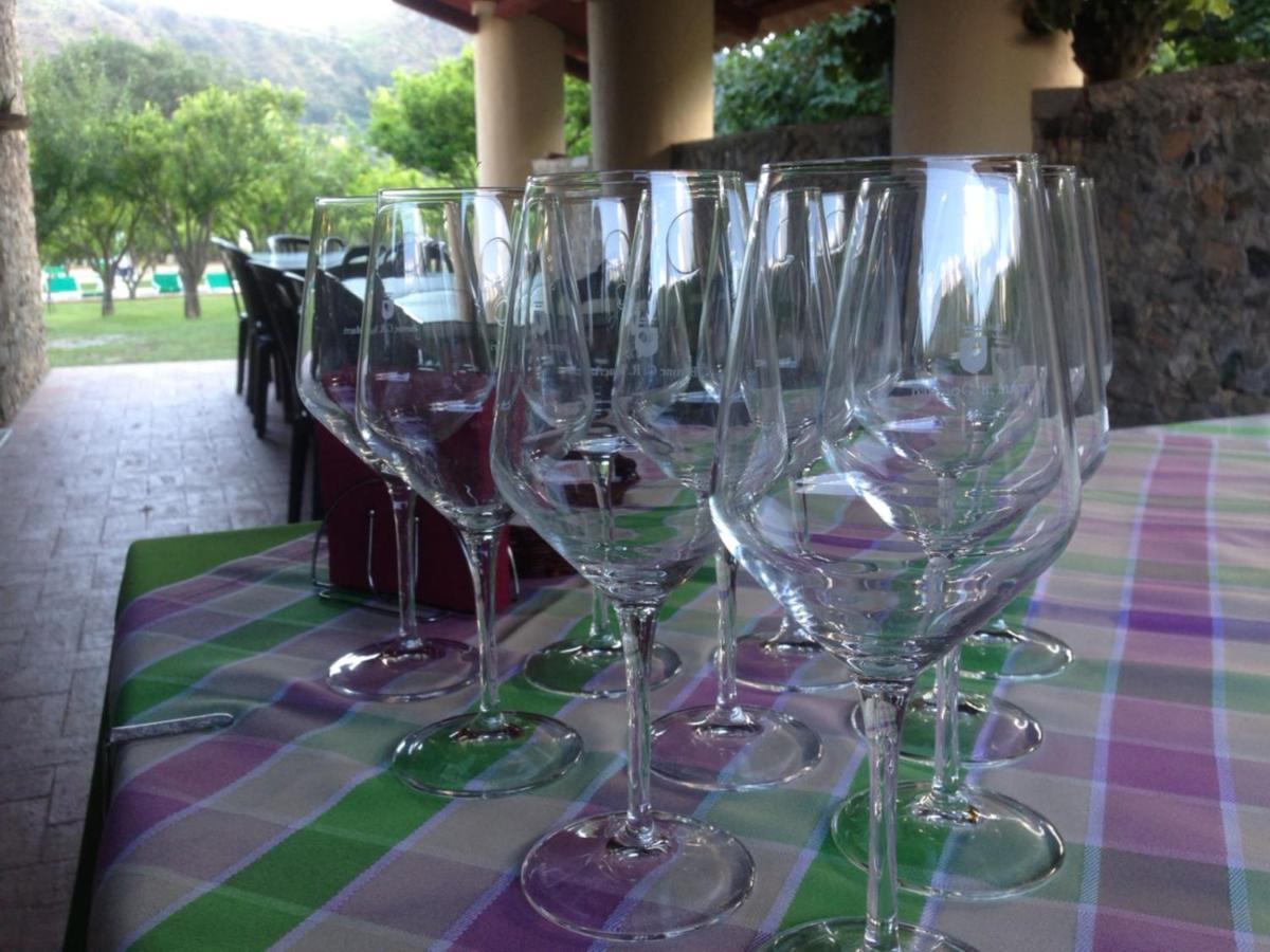 Barone Gr Macri Agriturismo Modi Gerace Exteriör bild